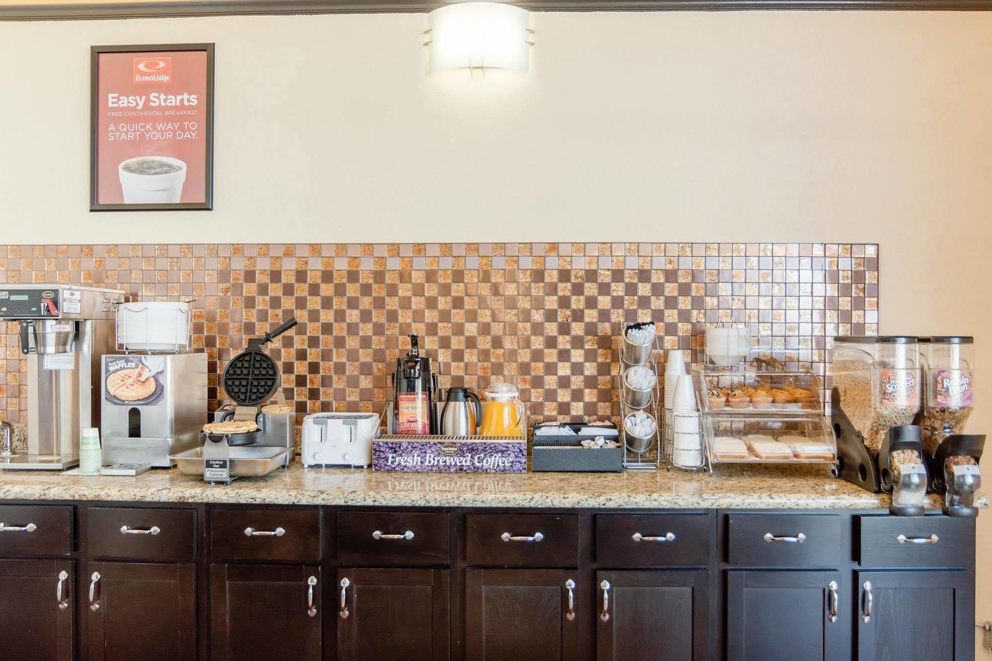 ראסלוויל Homestay Inn & Suites מראה חיצוני תמונה